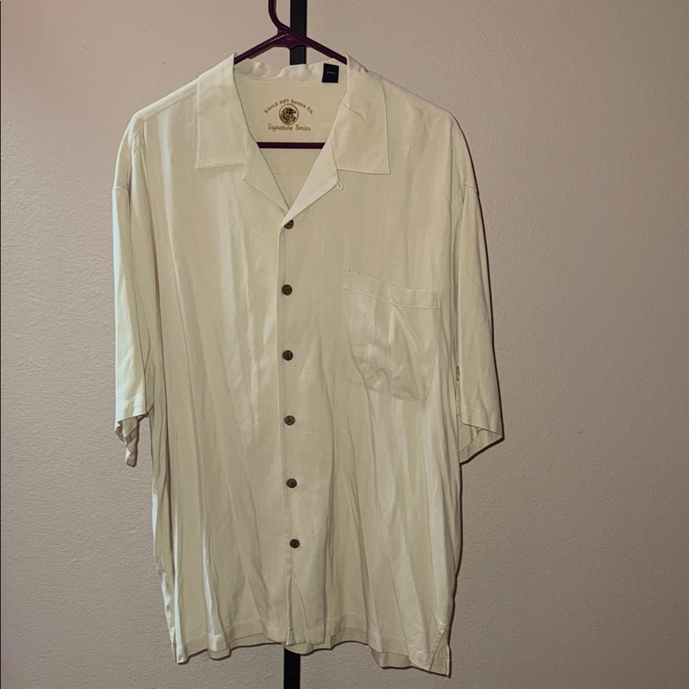 Eagle Dry Goods Co. Signature Series Short Sleeve Silk Button Down Shirt Men’s L